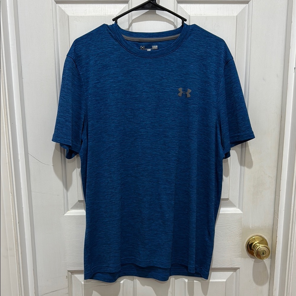 Under Armour Men's Blue T-Shirt